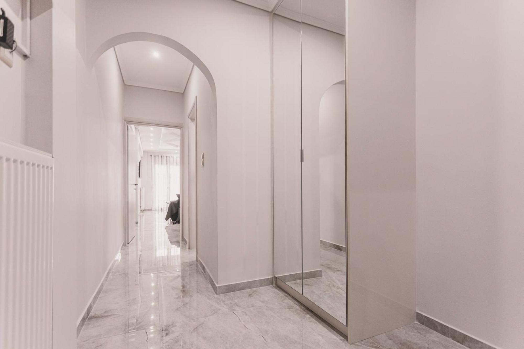 Kartell Luxury Apartment Thessaloniki Center Eksteriør billede